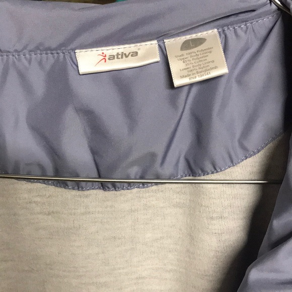 Workout wind-breaker - Picture 2 of 4